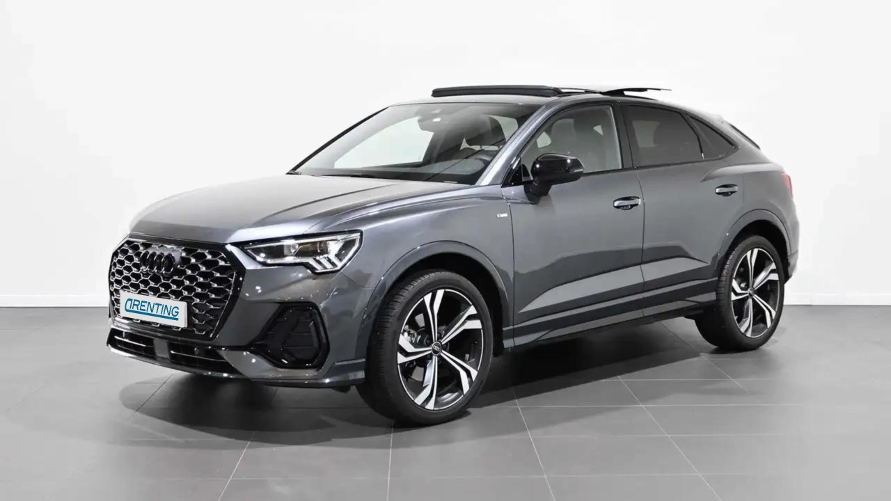 Renting Audi Q3 Sportback 35 TDI Black line S tronic Gris