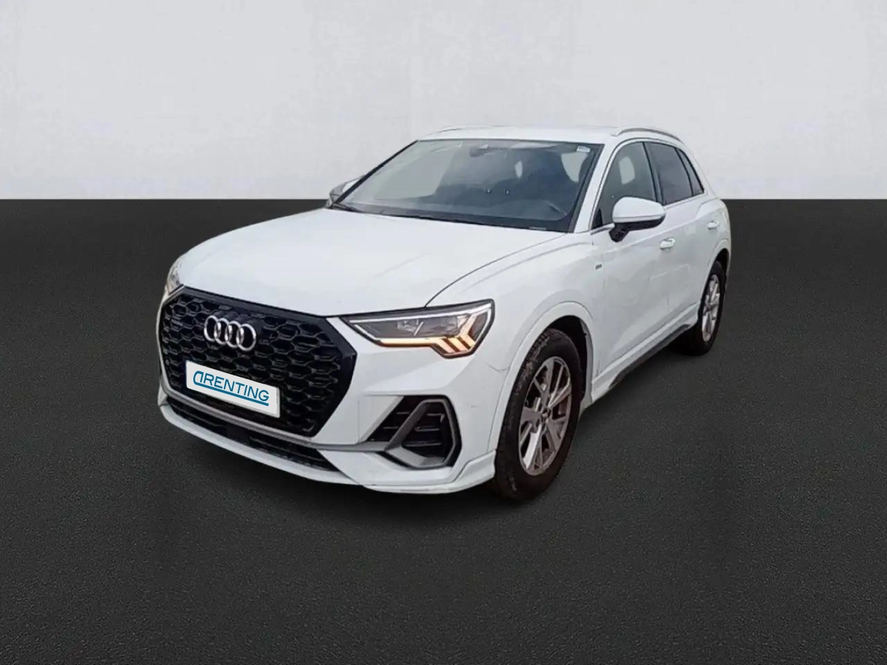 Renting Audi Q3 Sportback 35 TFSI S line Blanco