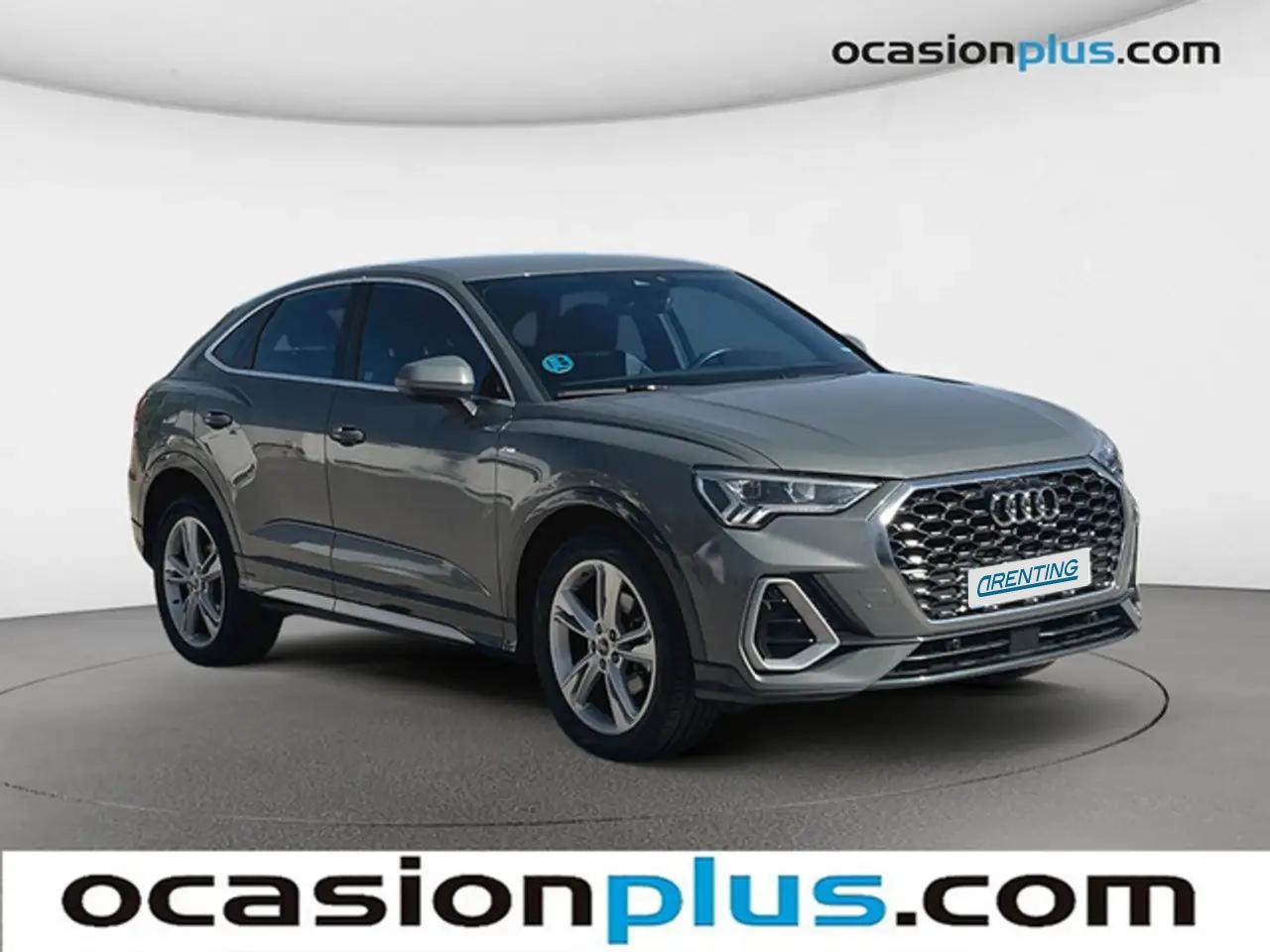 Renting Audi Q3 Sportback 35 TFSI S line S tronic Gris 2