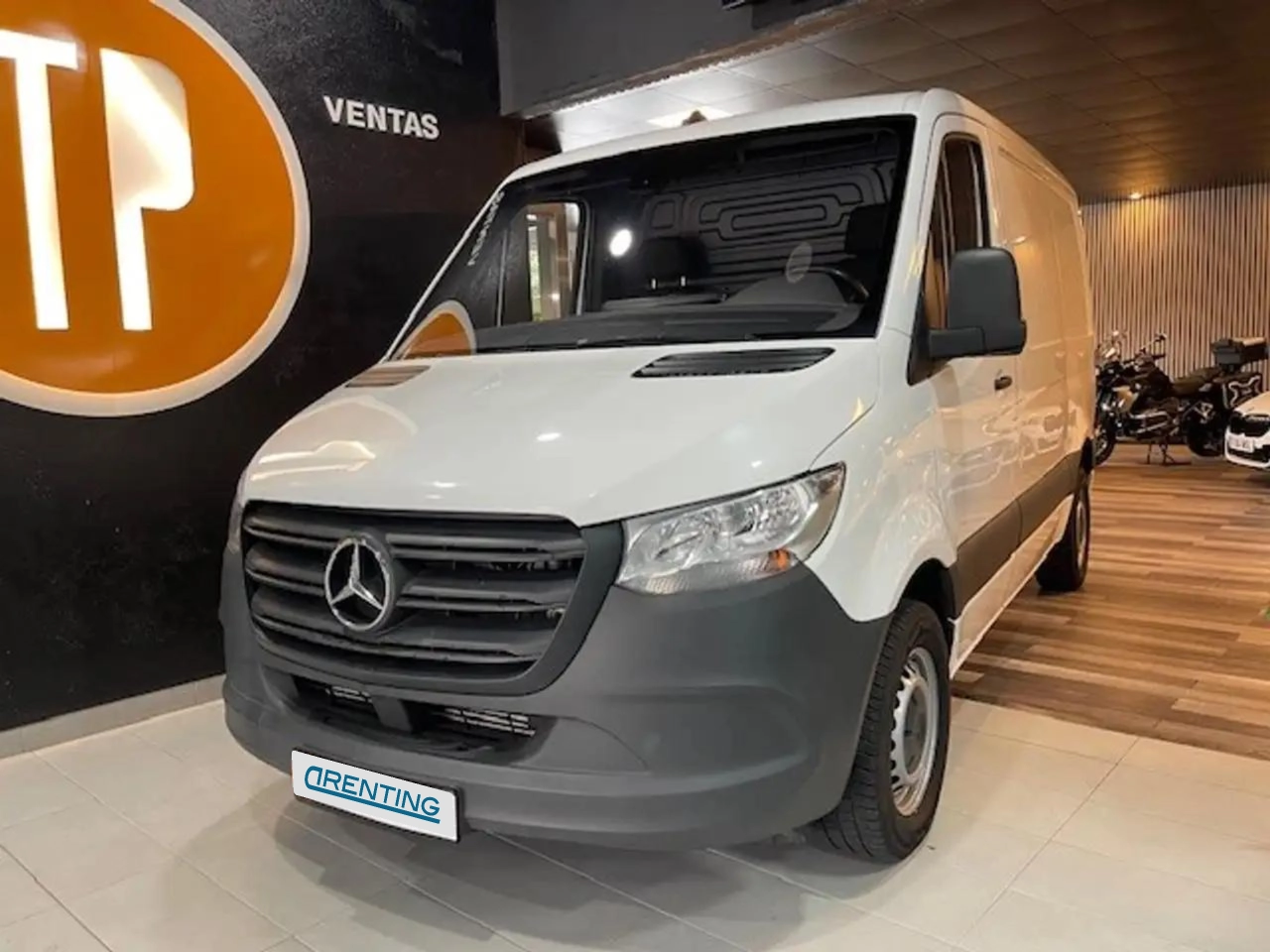 Renting Mercedes-Benz Sprinter Furgón 314CDI Compacto tT Blanco