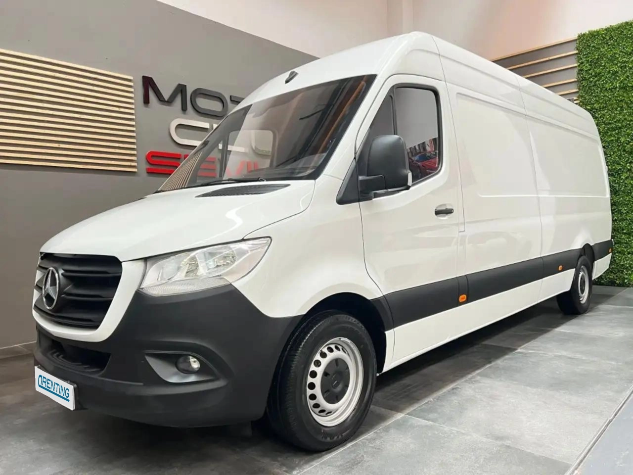 Renting Mercedes-Benz Sprinter Mixto 311CDI Largo T.E Tt Blanco