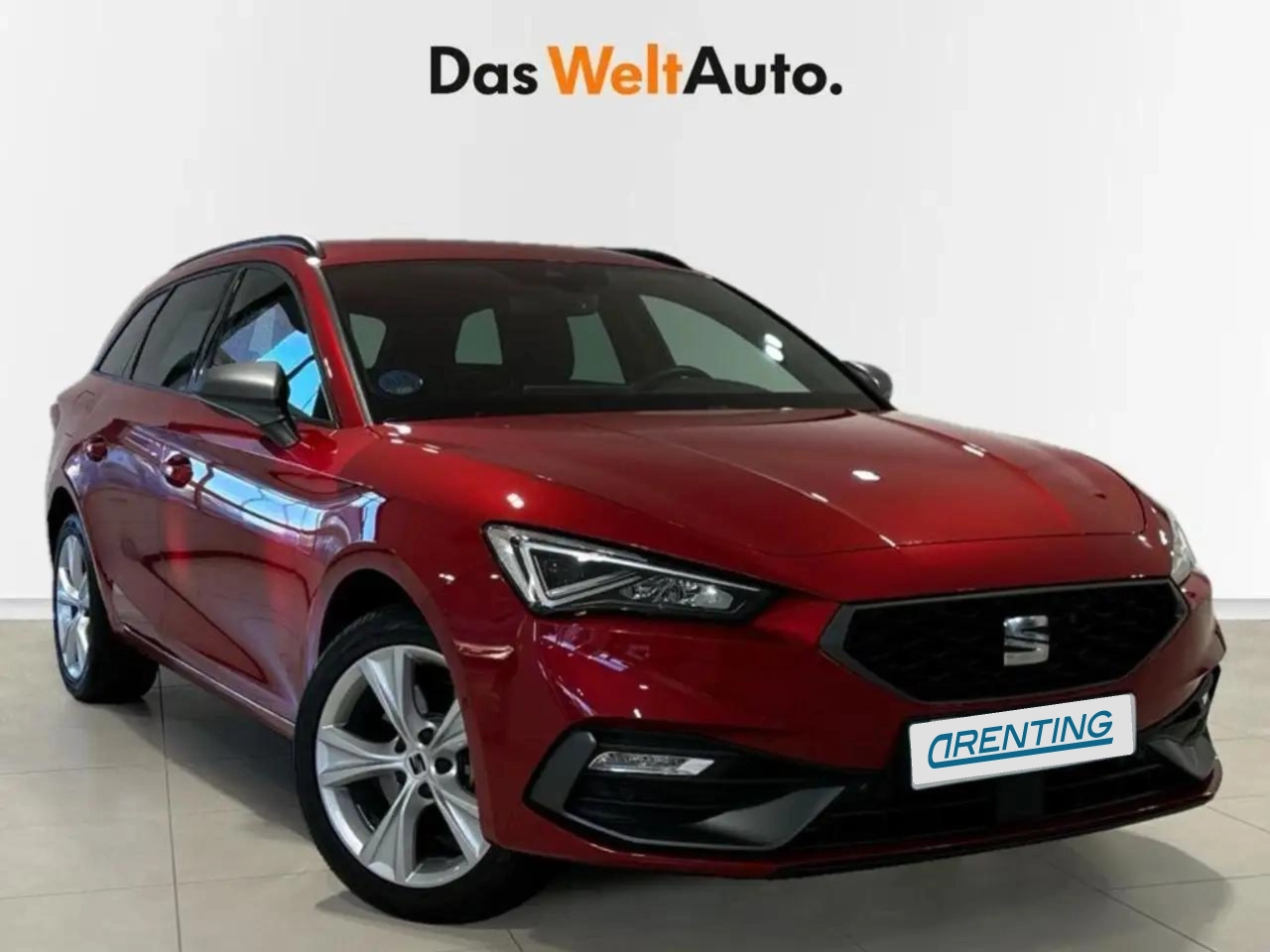 Renting SEAT Leon ST 1.4 TSI e-Hybrid S&S FR XM DSG-6 204 Rojo 1