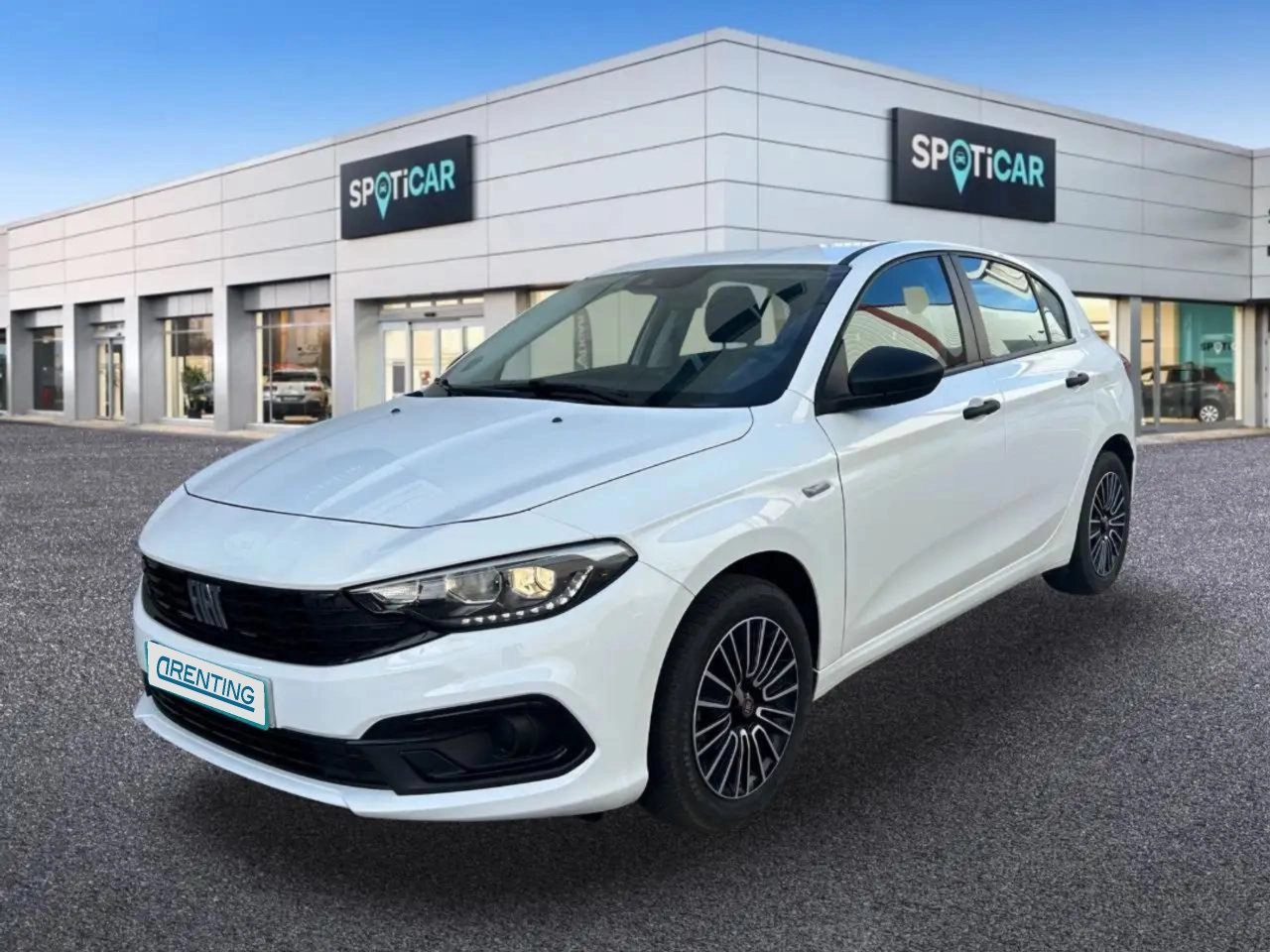 Renting Fiat Tipo SW 1.3 Multijet City Life 70KW Blanco 1