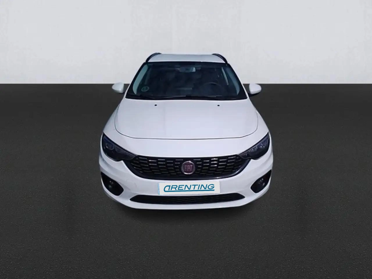 Renting Fiat Tipo SW 1.6 Multijet II Lounge DDCT (4.75) Blanco