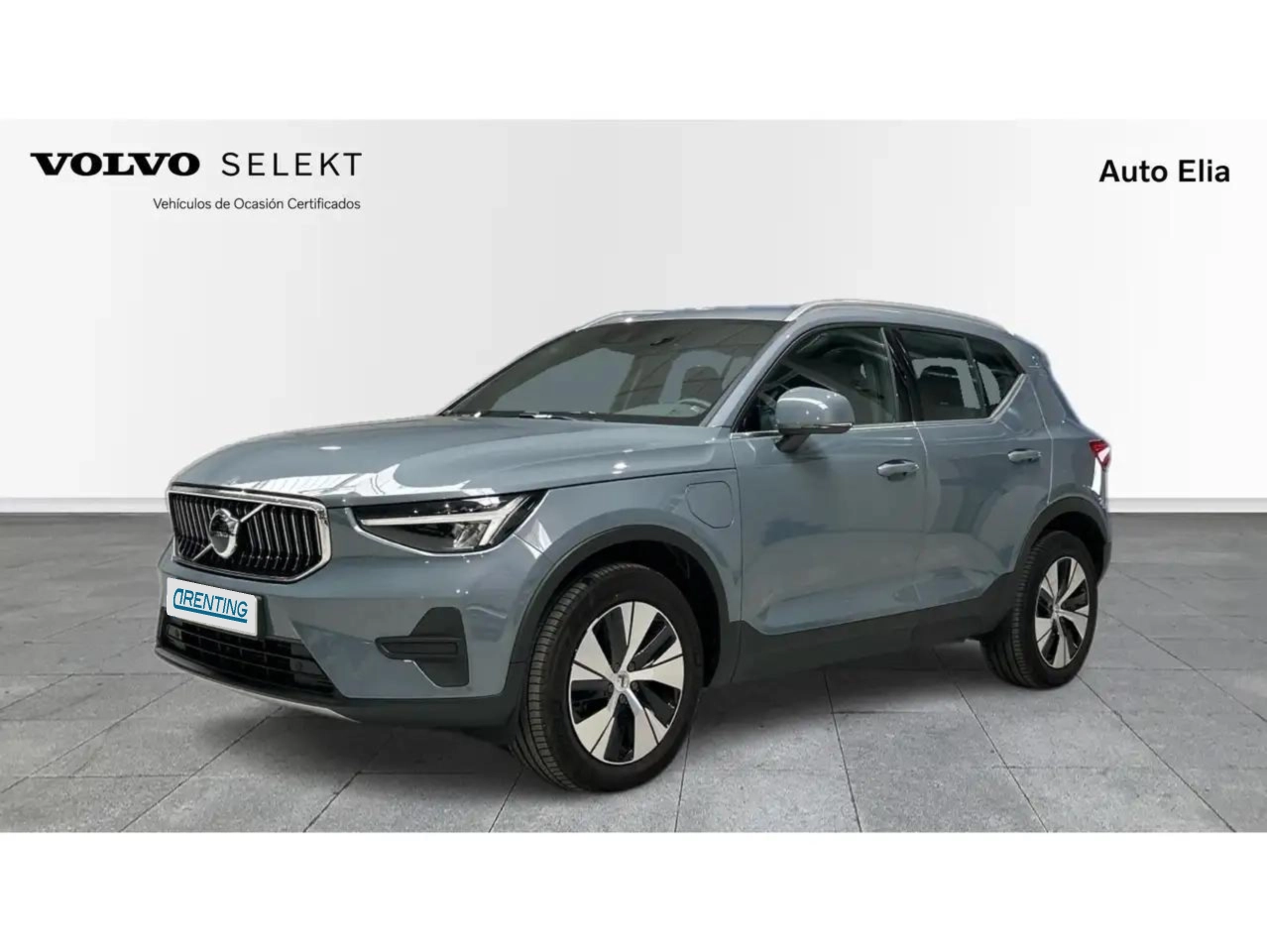 Renting Volvo XC40 T4 Recharge Core Aut. Gris 2