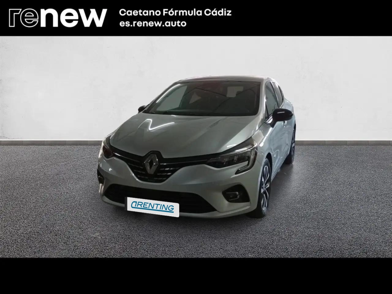 Renting Renault Clio TCe Techno 67kW Gris 4