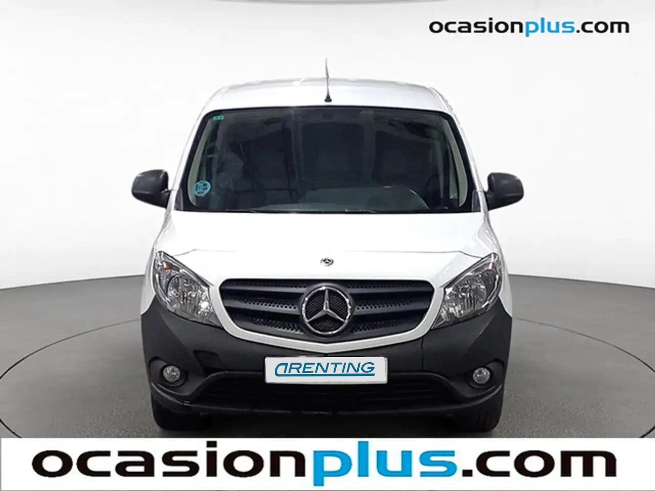 Renting Mercedes-Benz Citan Tourer 109CDI Plus Blanco 3 1