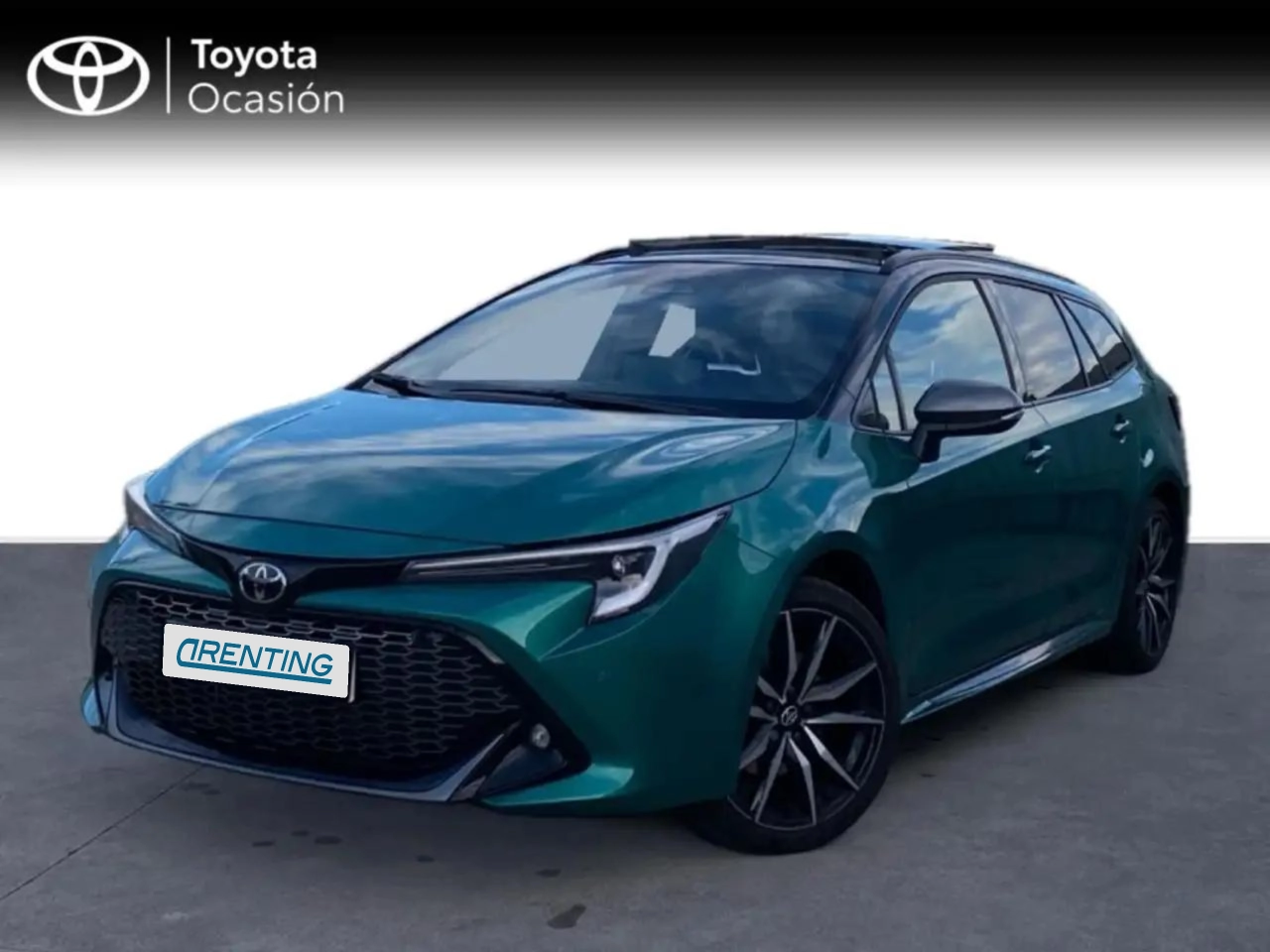 Renting Toyota Corolla Touring Sports 200H GR Sport Verde