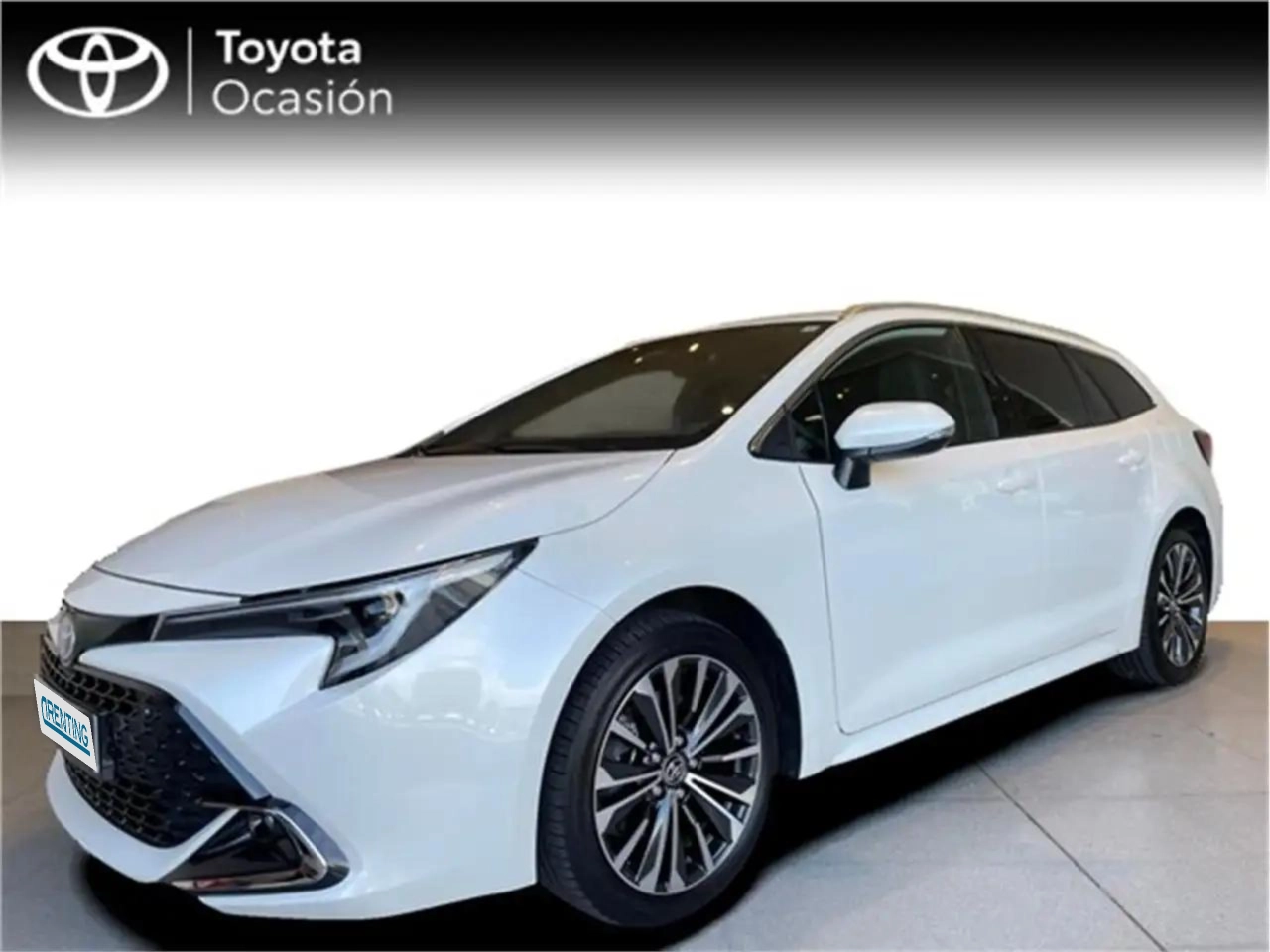 Renting Toyota Corolla Touring Sports 200H Style 1