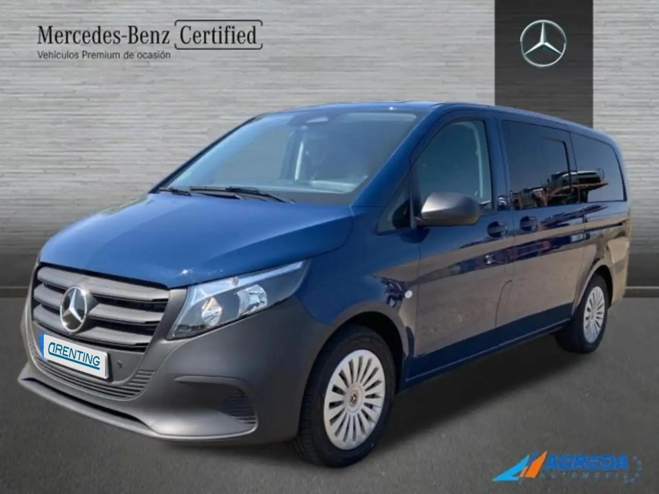 Renting Mercedes-Benz Vito Nuevo  114 CDI Tourer PRO Larga