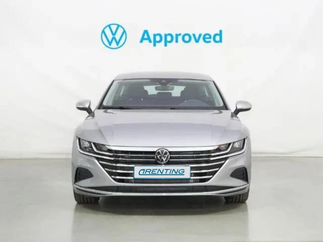 Renting Volkswagen Arteon Shooting Brake Elegance 2.0 TDI 110 kW (150 CV) DSG Ocasión