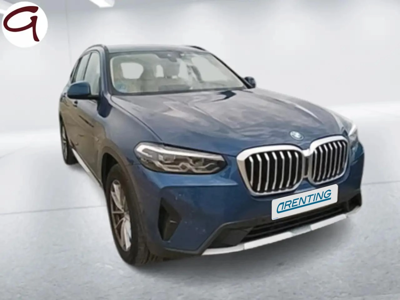 Renting BMW X3 xDrive 30e xLine Azul