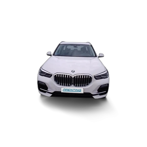 Renting BMW X5 xDrive 45e Blanco