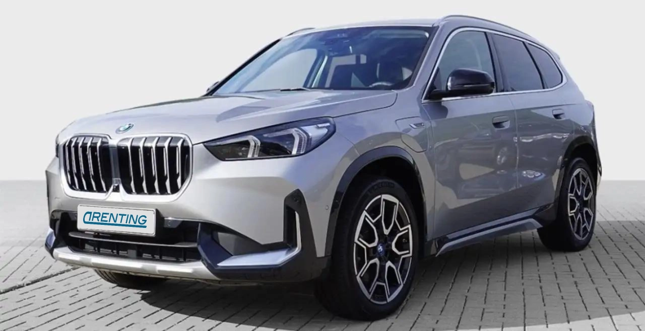 Renting BMW X1 xDrive30eA M Sport Gris