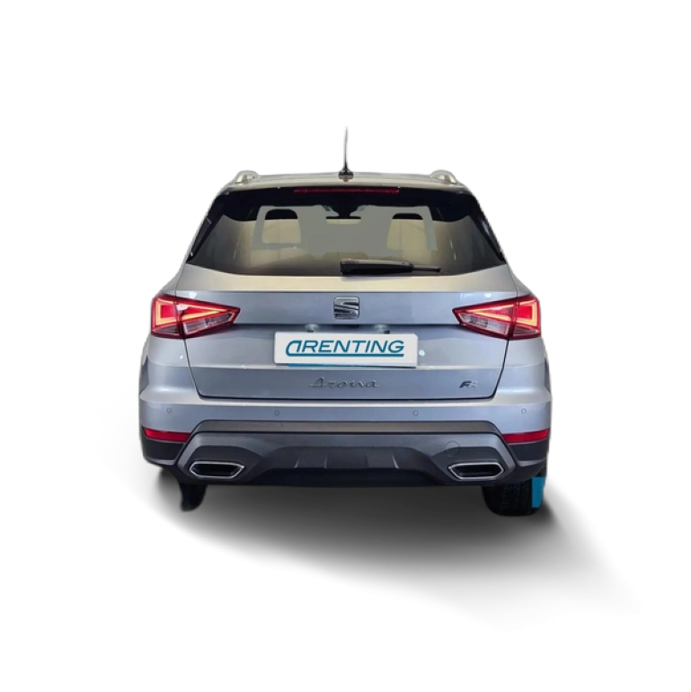 Renting SEAT Arona 1.0 TSI S&S FR XM 110 Plateado