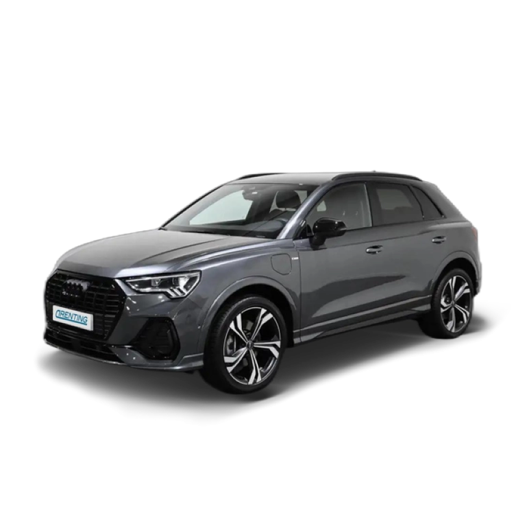 Renting Audi Q3 45 TFSIe S line S-tronic Gris