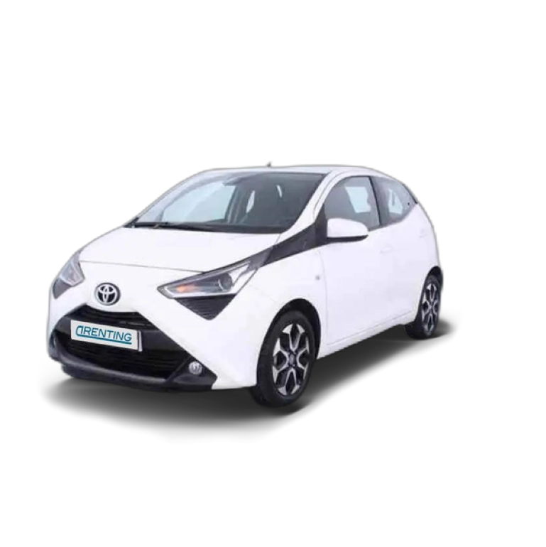 Renting Toyota Aygo 70 x-play Blanco 1 2