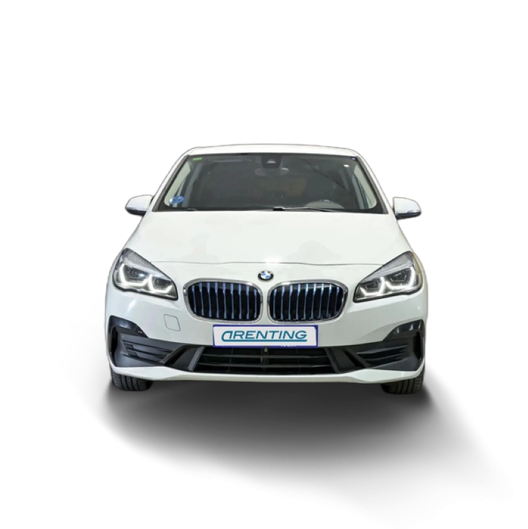 Renting BMW 225 Active Tourer 225xe iPerformance Blanco