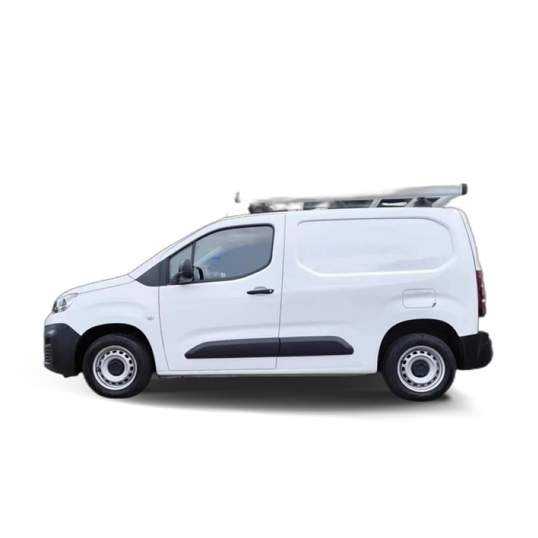 Renting Citroen Berlingo Furgon TALLA M BLUE HDI 100 CV CONTROL Blanco 1