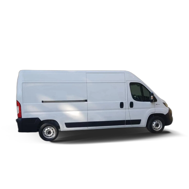 Renting Fiat Ducato Fg. 35 2.2BlueHDi L2 H2 140CV Blanco 2