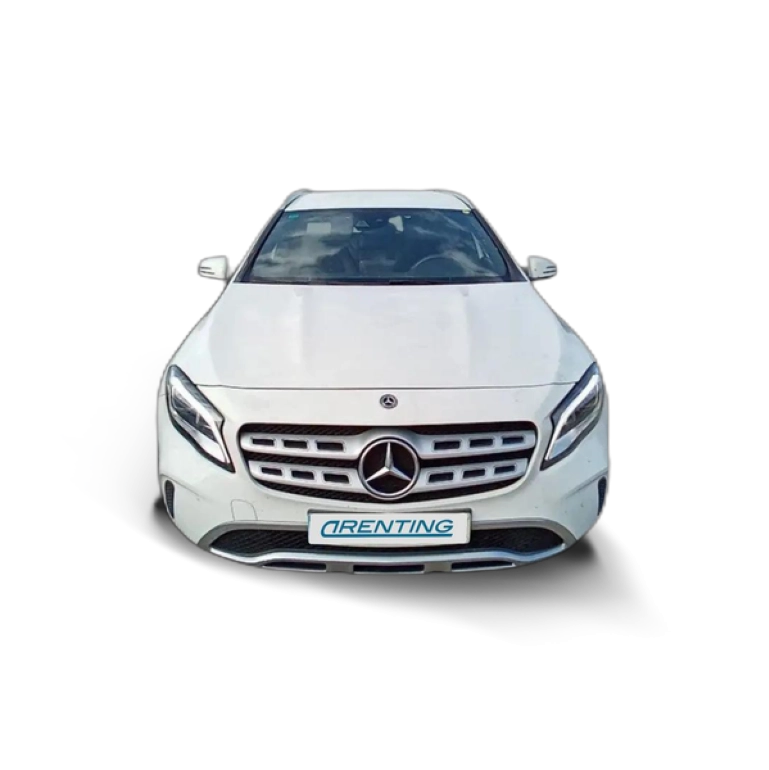 Renting Mercedes-Benz GLA 180 MERCEDES -CLASS Blanco 1