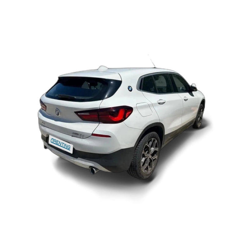 Renting BMW X2 sDrive 18d Blanco 5