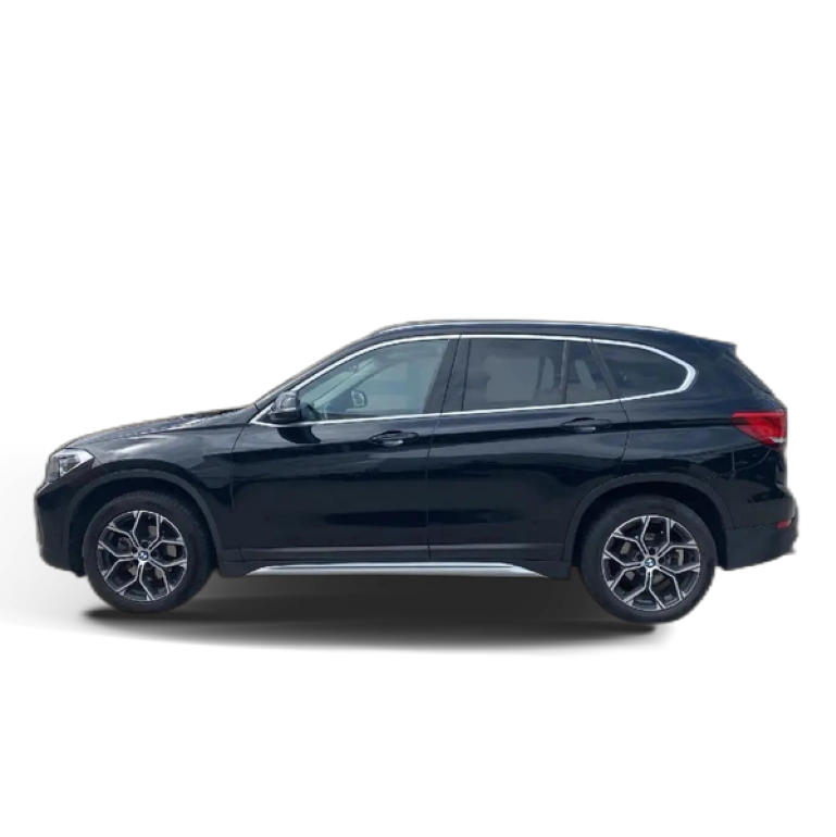 Renting BMW X1 SDRIVE 18D XLINE AUTO 150 HP 5D Negro 1