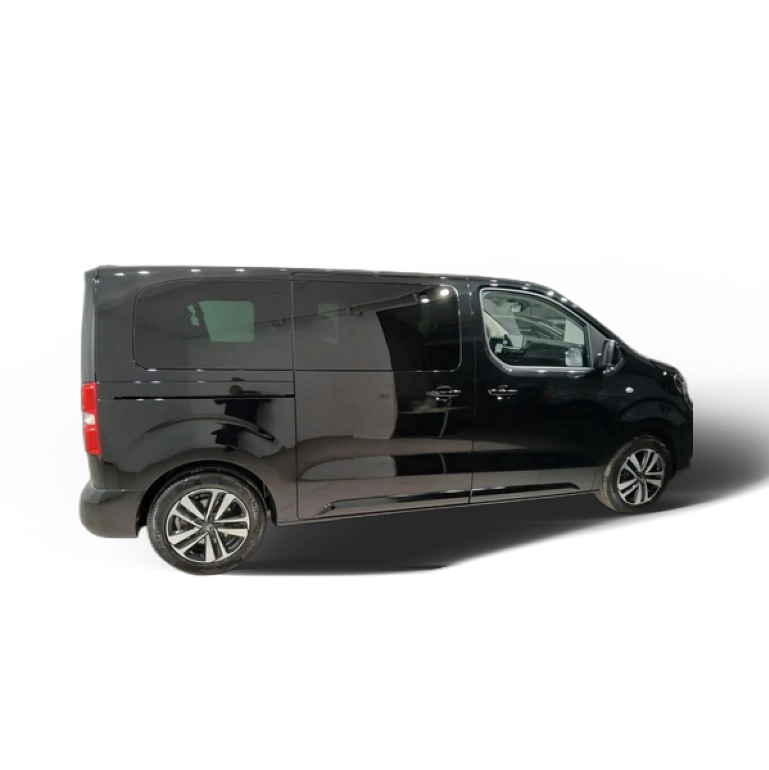 Renting Citroen SpaceTourer BlueHDI M Business EAT8 180 Negro 1