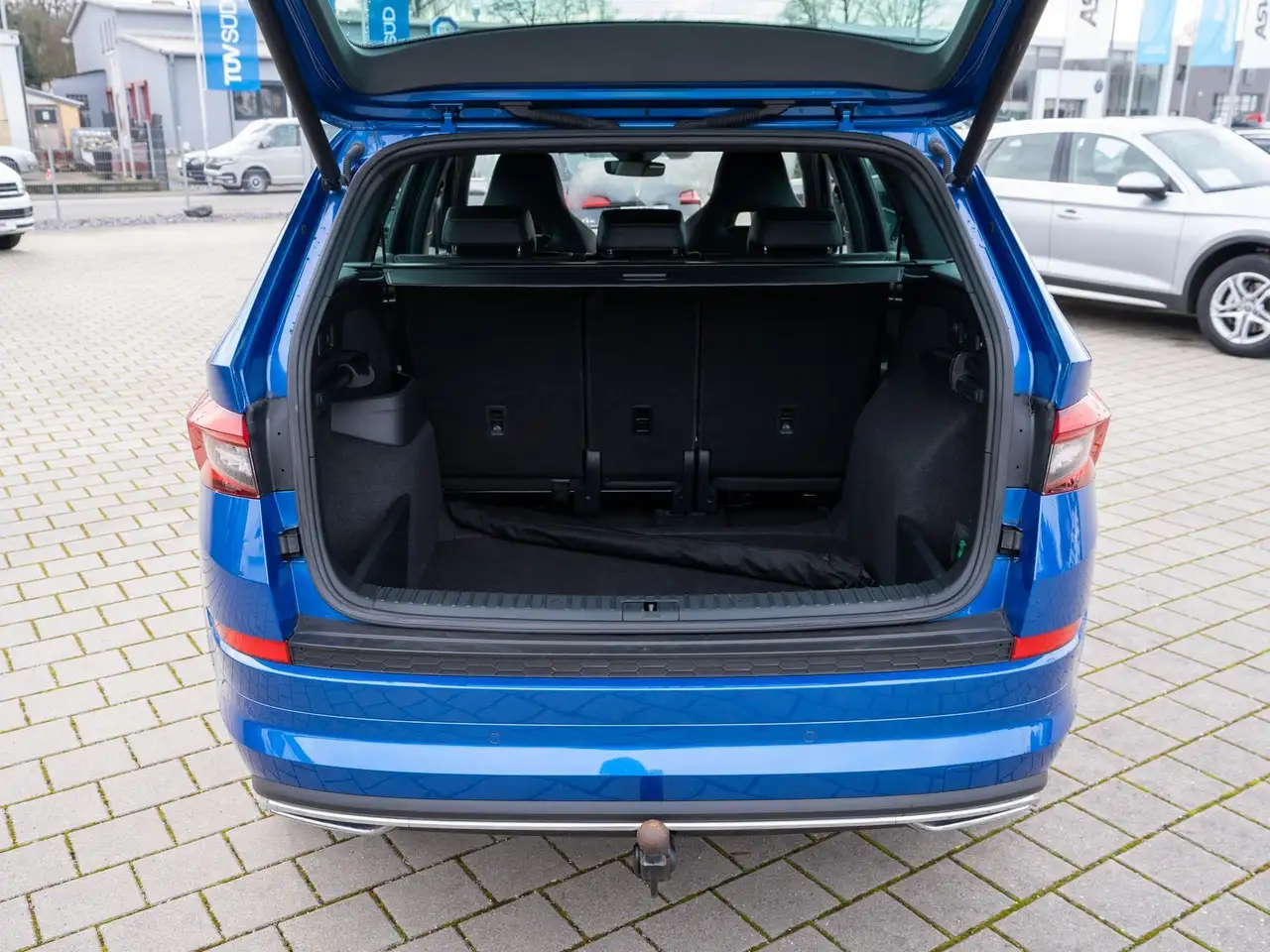 Renting Skoda Kodiaq sportline 2