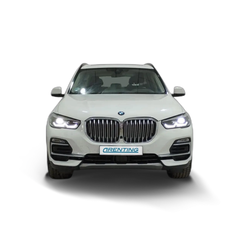 Renting BMW X5 xDrive 30d xLine Blanco 1