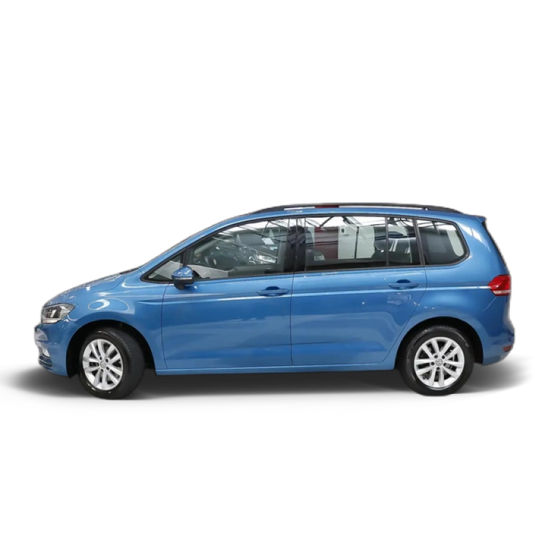 Renting Volkswagen Touran 2.0TDI Business 90kW Azul