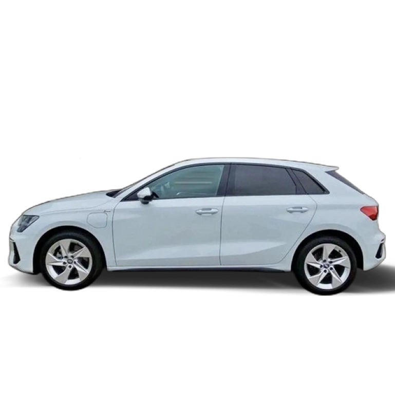 Renting Audi A3 Sportback 40 TFSIe Advanced S tronic Blanco