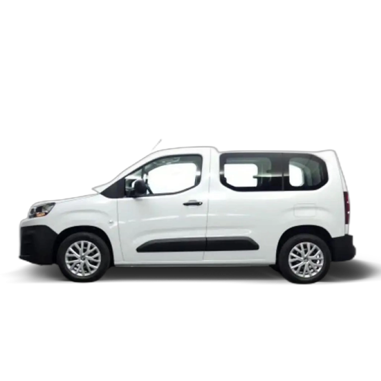 Renting Citroen Berlingo BEV 50KWH TALLA M LIVE PACK AUTO 136CV 4P Blanco 1